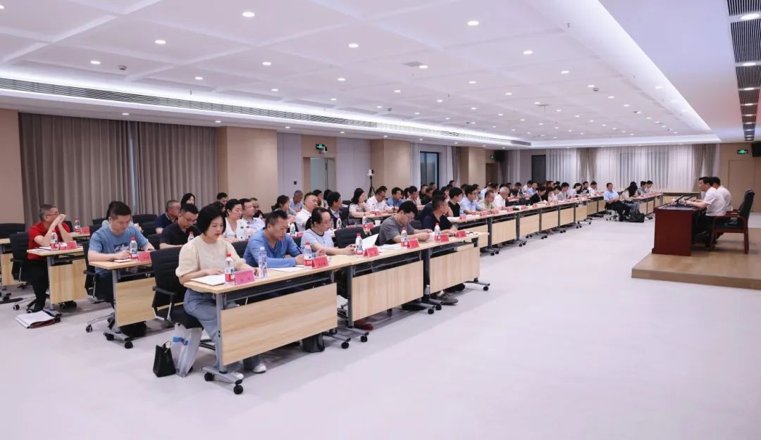 民营经济促进法暨民营经济政策宣传培训班现场。单位供图